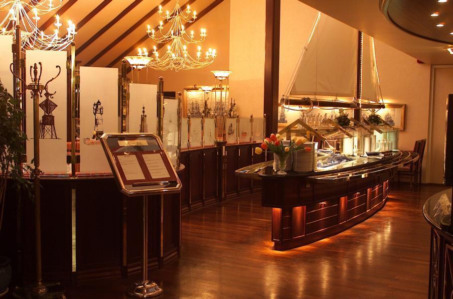 斯塔德尔公园酒店 施塔德 餐厅 照片